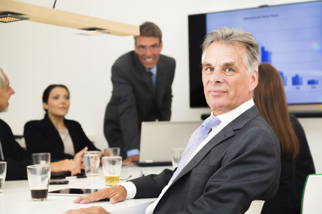 iStock_55088804XXXL-business team